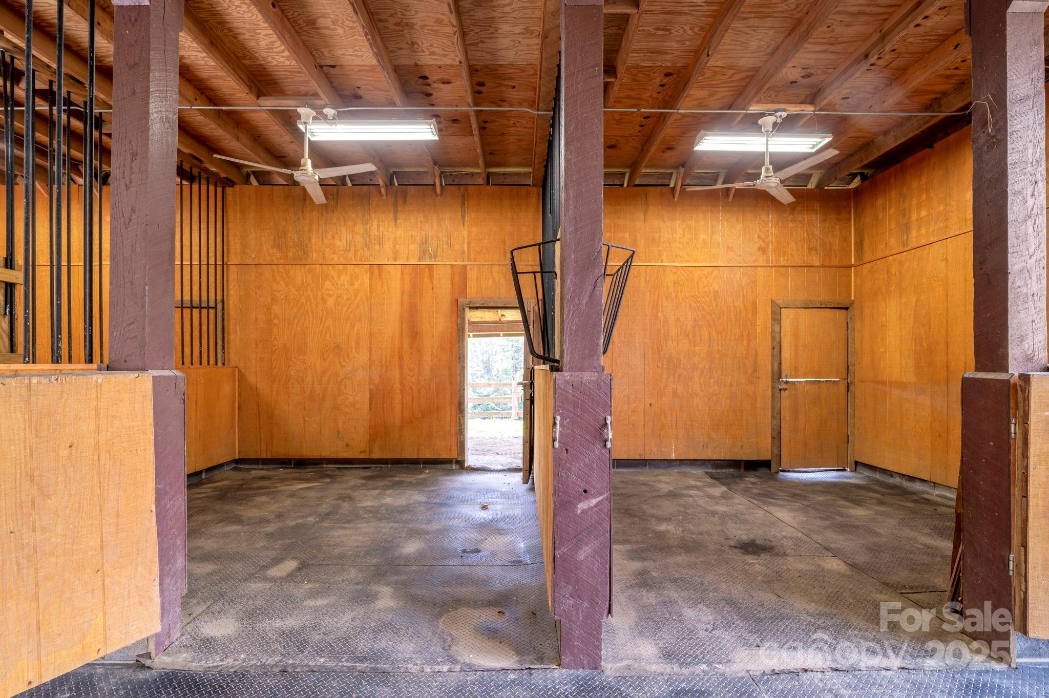 3319 Bull Creek Road Marshall NC 28754