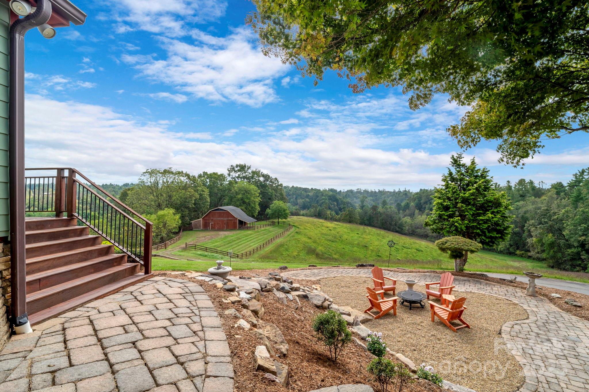 3319 Bull Creek Road Marshall NC 28754