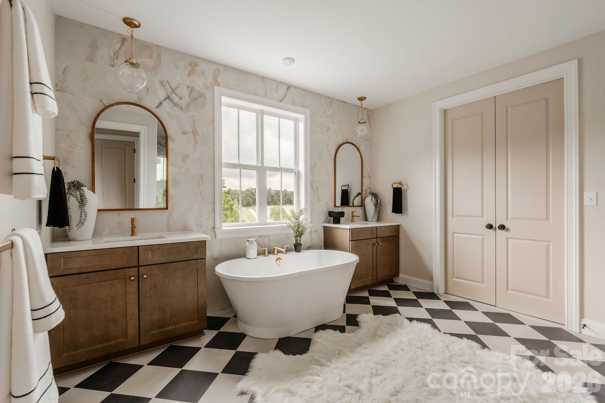 825 Lakeforest Drive Belmont NC 28012