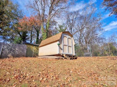 1001 West Circle Gastonia NC 28054
