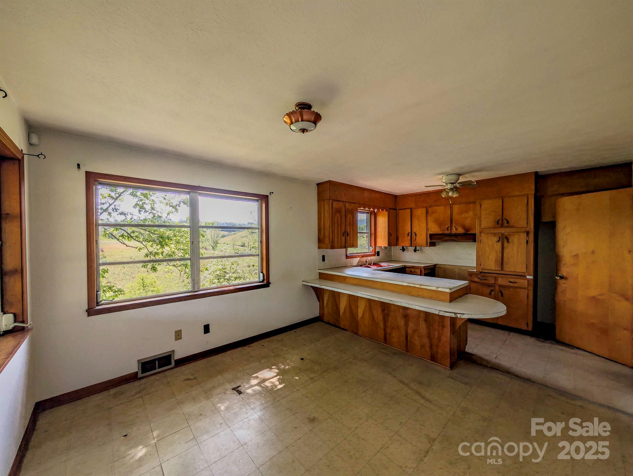 56 Gill Branch Road Weaverville NC 28787