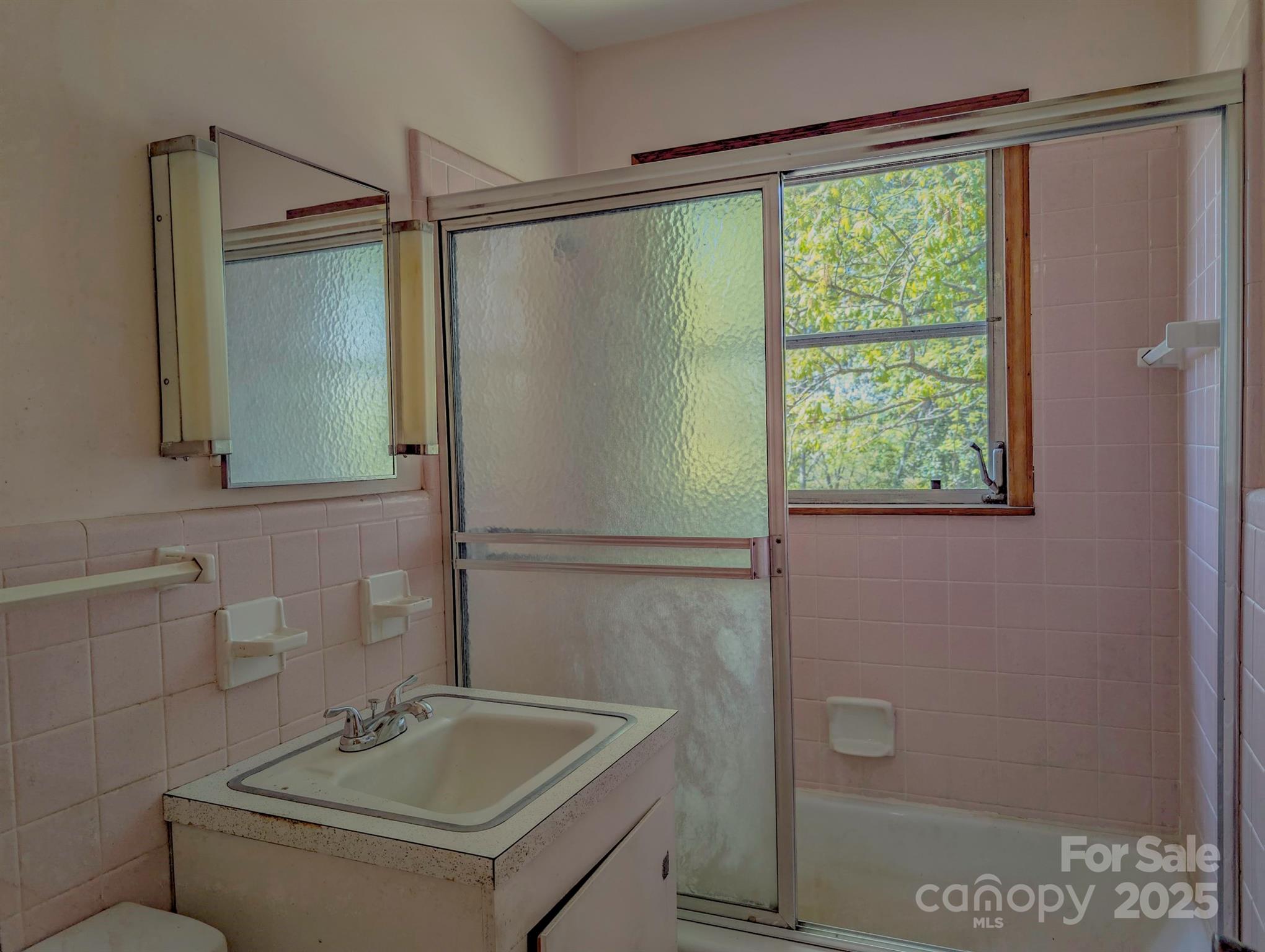 56 Gill Branch Road Weaverville NC 28787