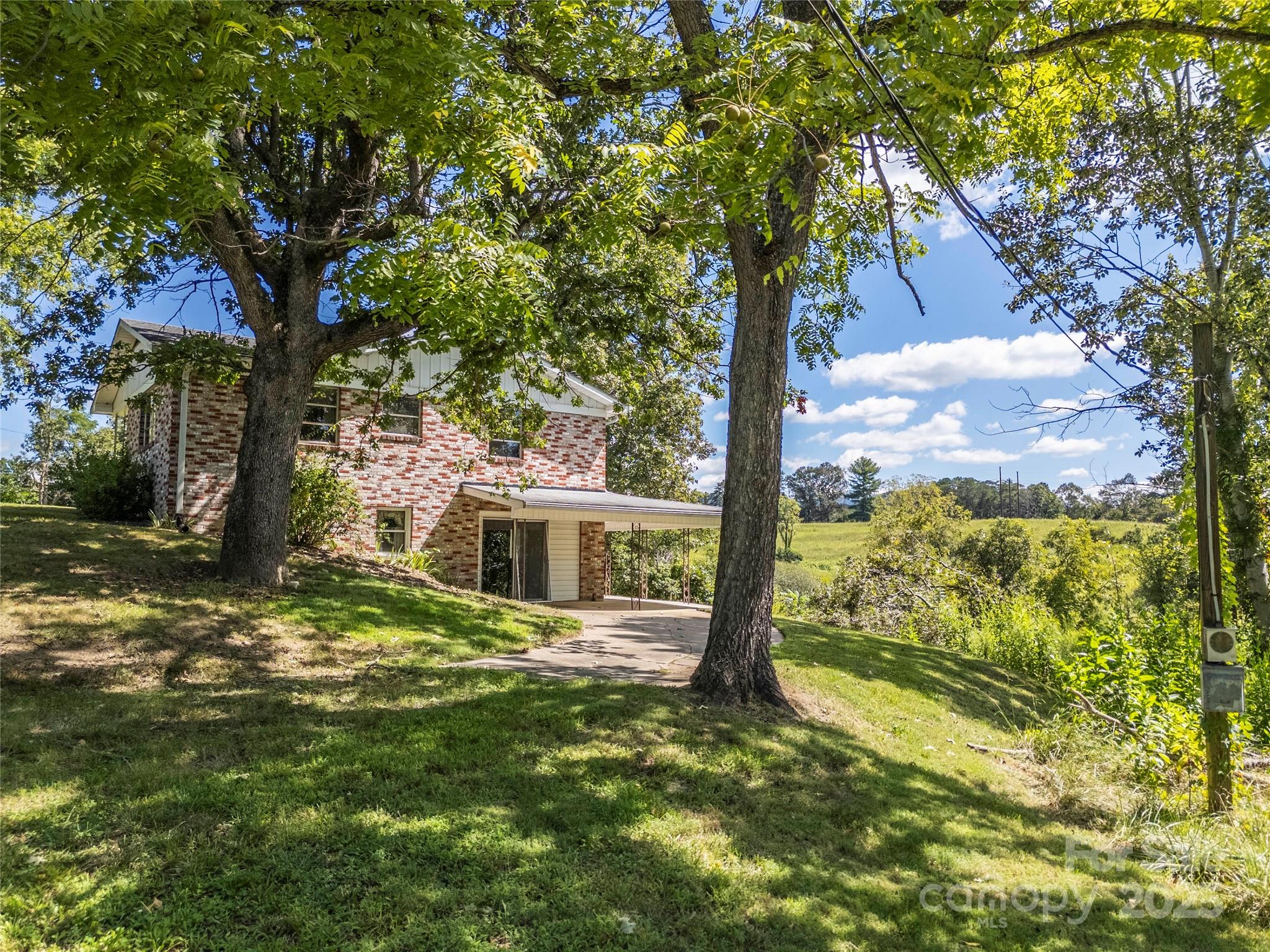 56 Gill Branch Road Weaverville NC 28787