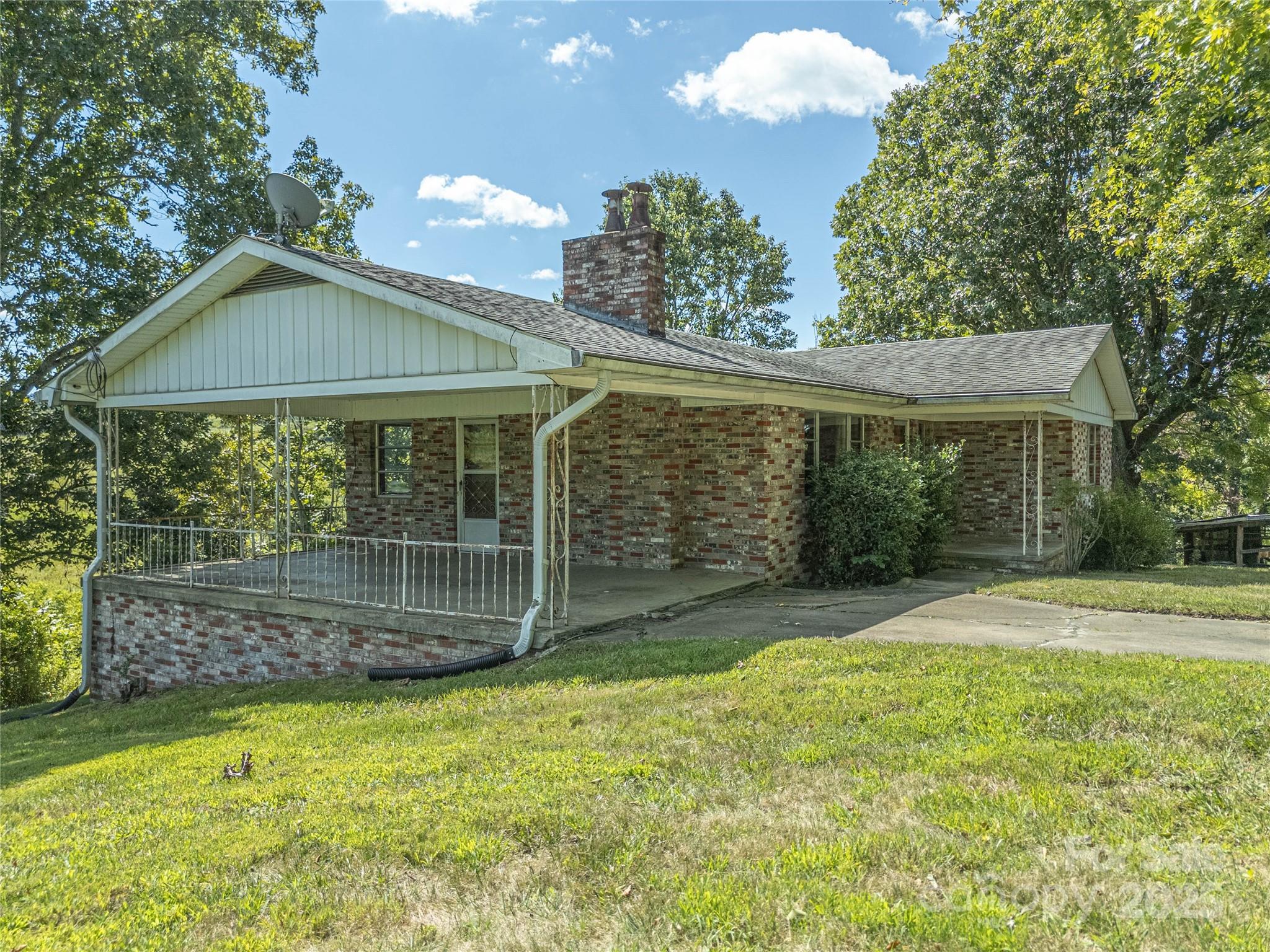 56 Gill Branch Road Weaverville NC 28787