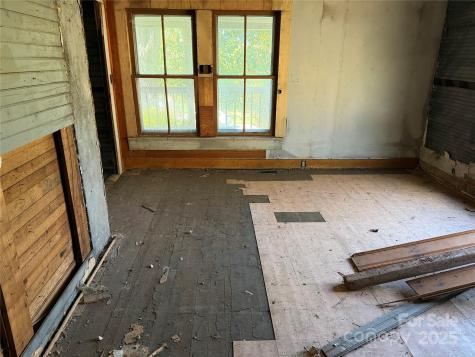 34 Bradley Street Asheville NC 28806