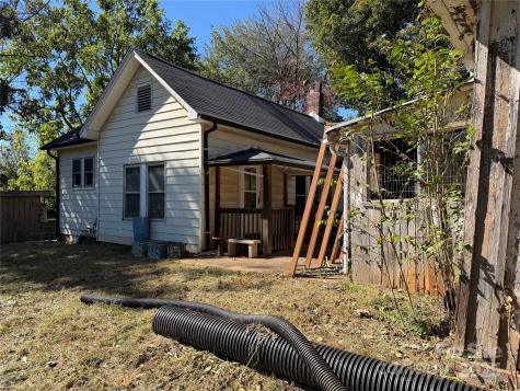 34 Bradley Street Asheville NC 28806