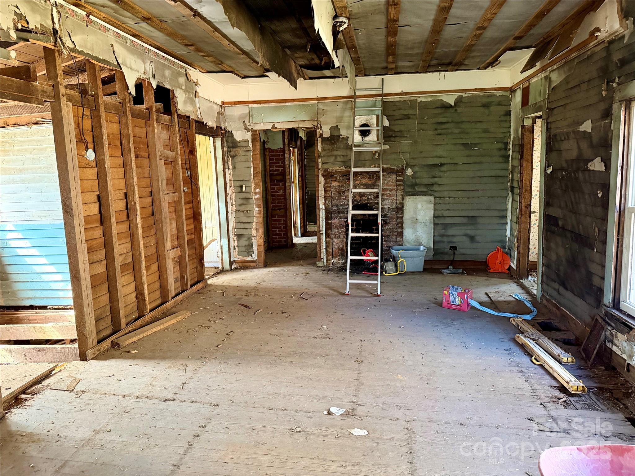 34 Bradley Street Asheville NC 28806