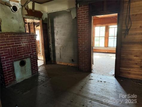 34 Bradley Street Asheville NC 28806