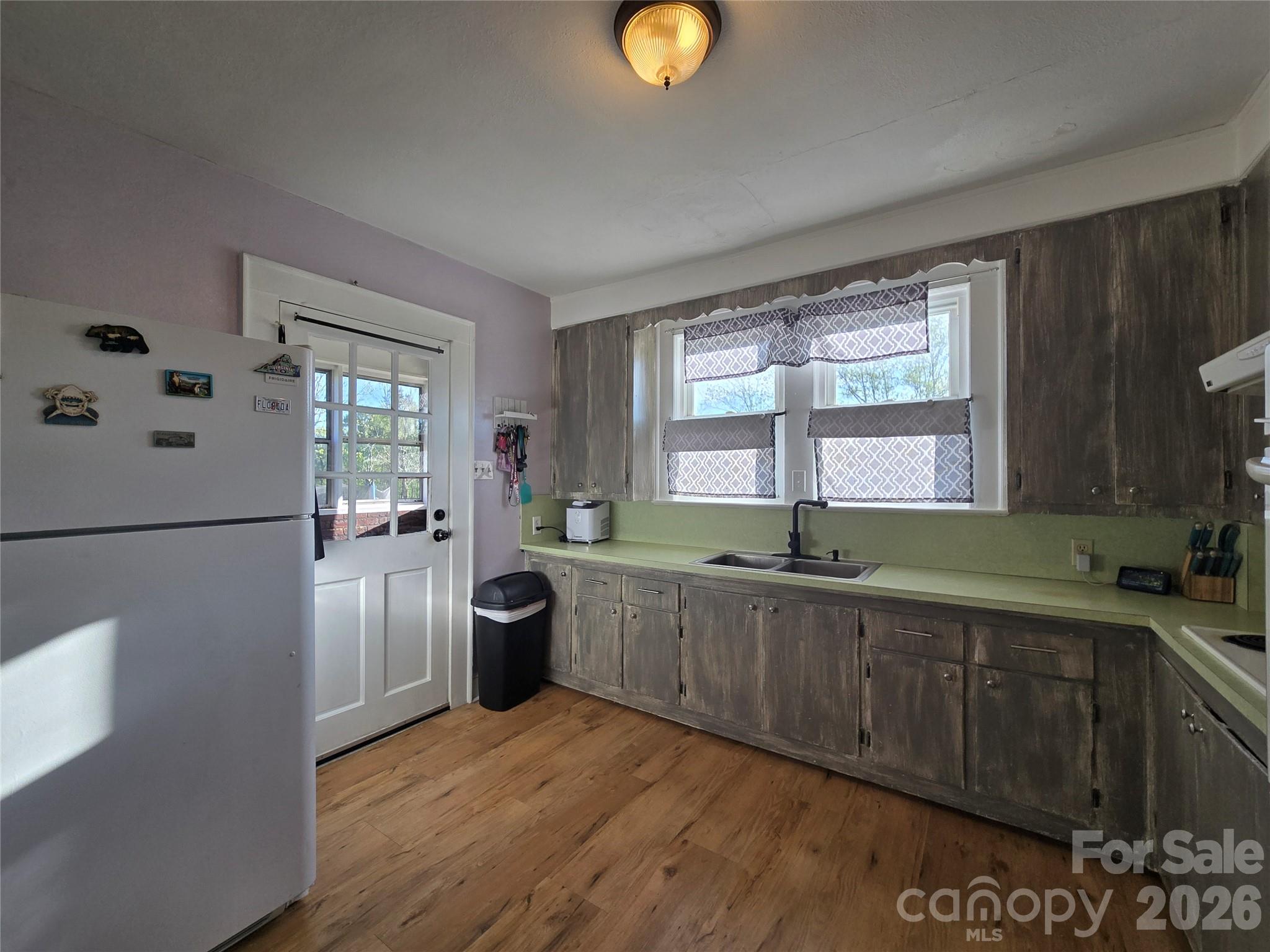 4207 Section House Road Hickory NC 28601