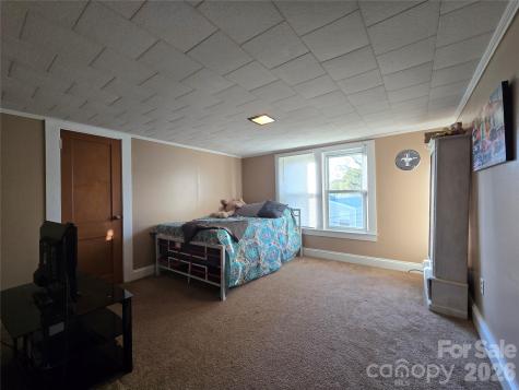 4207 Section House Road Hickory NC 28601