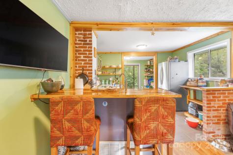 127 Jonestown Road Asheville NC 28804