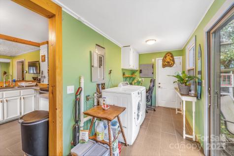 127 Jonestown Road Asheville NC 28804