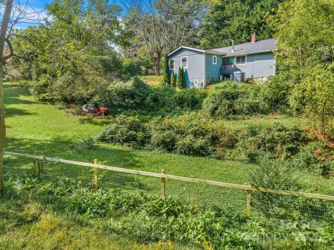 127 Jonestown Road Asheville NC 28804