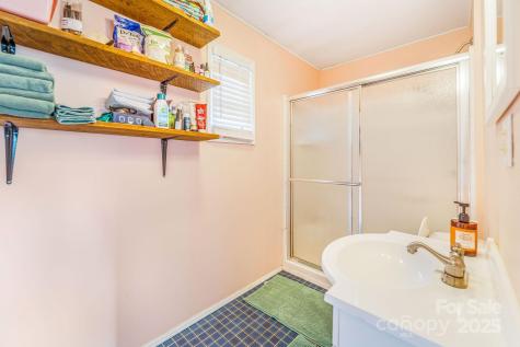 127 Jonestown Road Asheville NC 28804