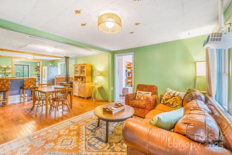 127 Jonestown Road Asheville NC 28804