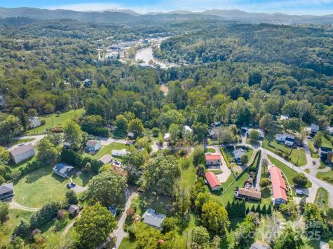 127 Jonestown Road Asheville NC 28804