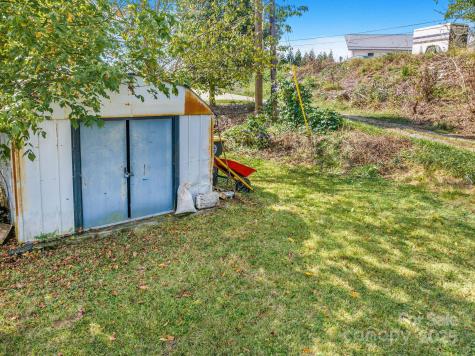 127 Jonestown Road Asheville NC 28804