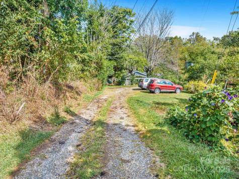 127 Jonestown Road Asheville NC 28804