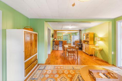 127 Jonestown Road Asheville NC 28804