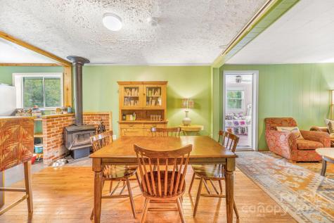 127 Jonestown Road Asheville NC 28804