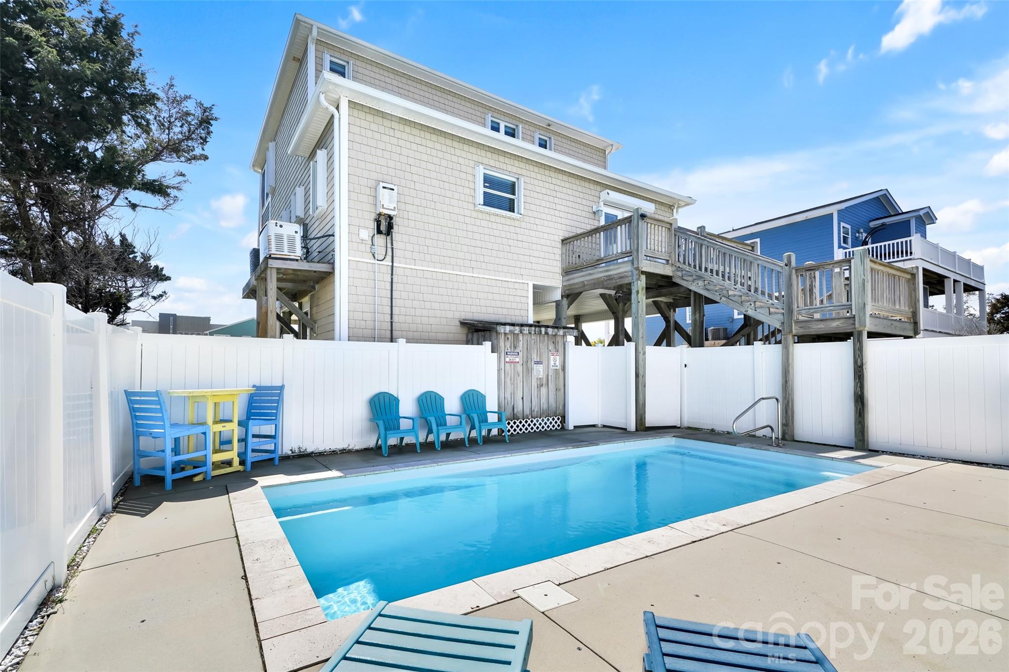 1018 W Dolphin Drive W Oak Island NC 28465