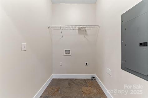 22 Ben Lippen Road Asheville NC 28806