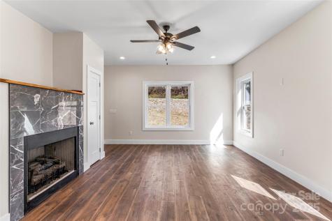 22 Ben Lippen Road Asheville NC 28806