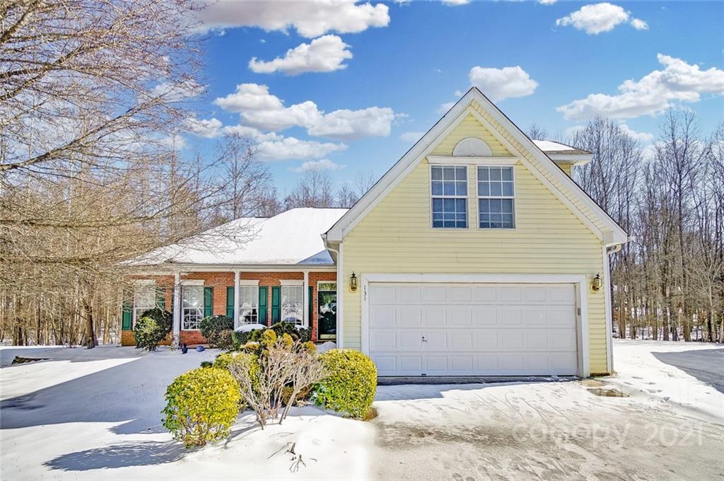 131 Grey Oak Lane Mooresville NC 28117