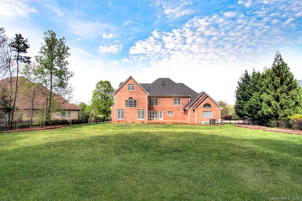8805 Man Of War Drive Waxhaw NC 28173