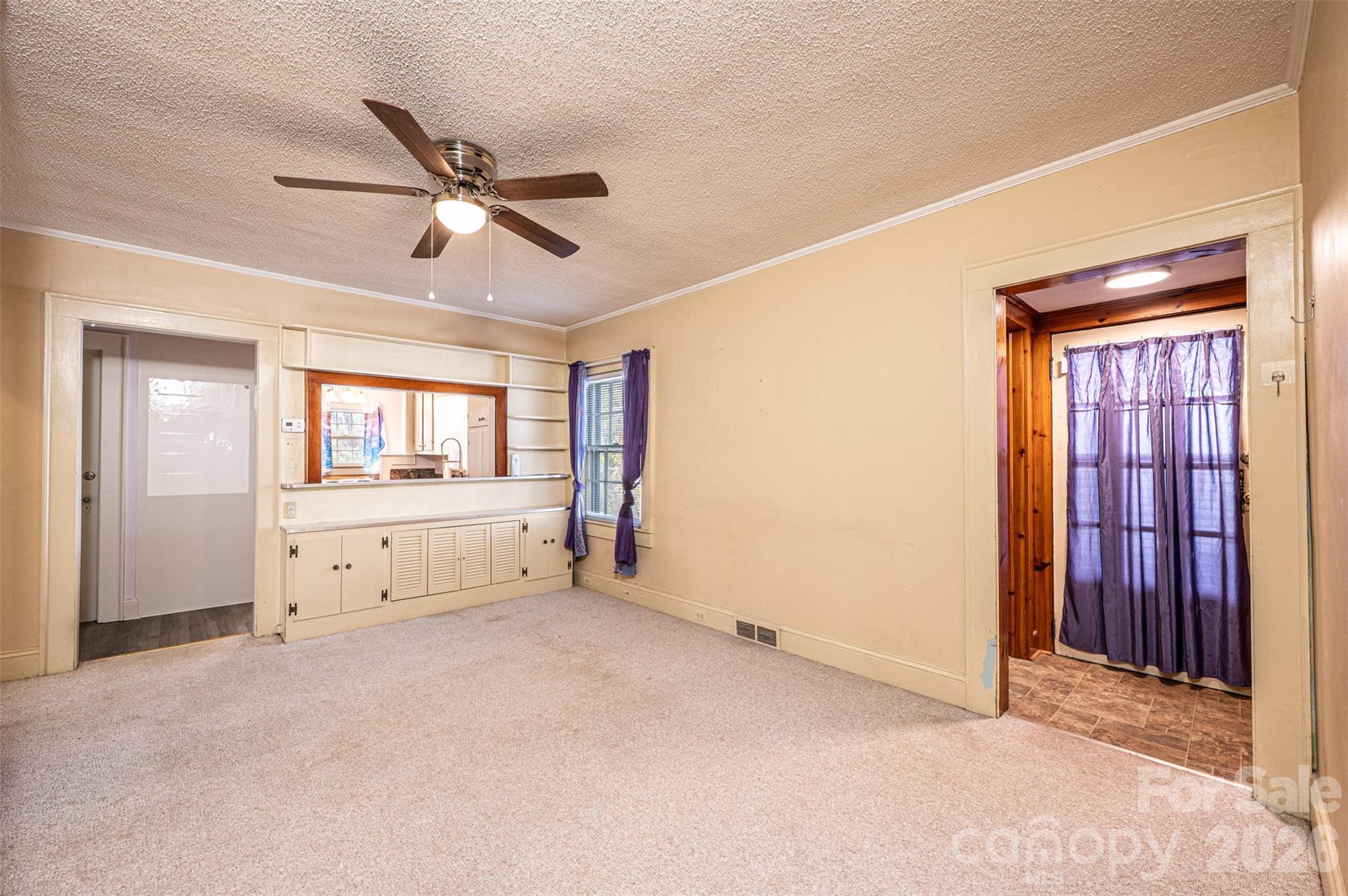 538 Salisbury Road Statesville NC 28677