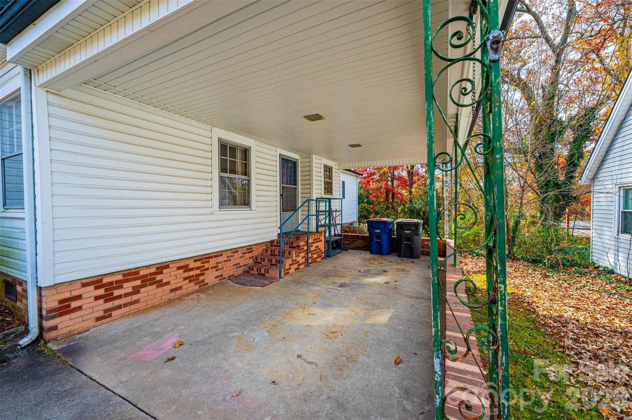 538 Salisbury Road Statesville NC 28677