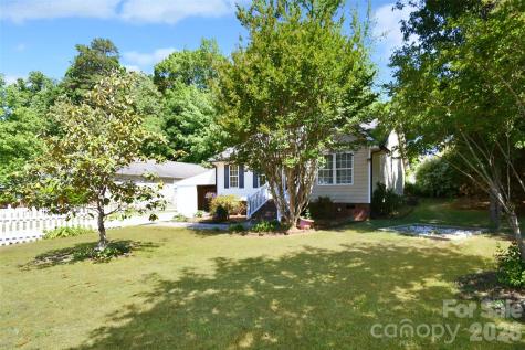 2041 Brantley Creek Drive Kannapolis NC 28083