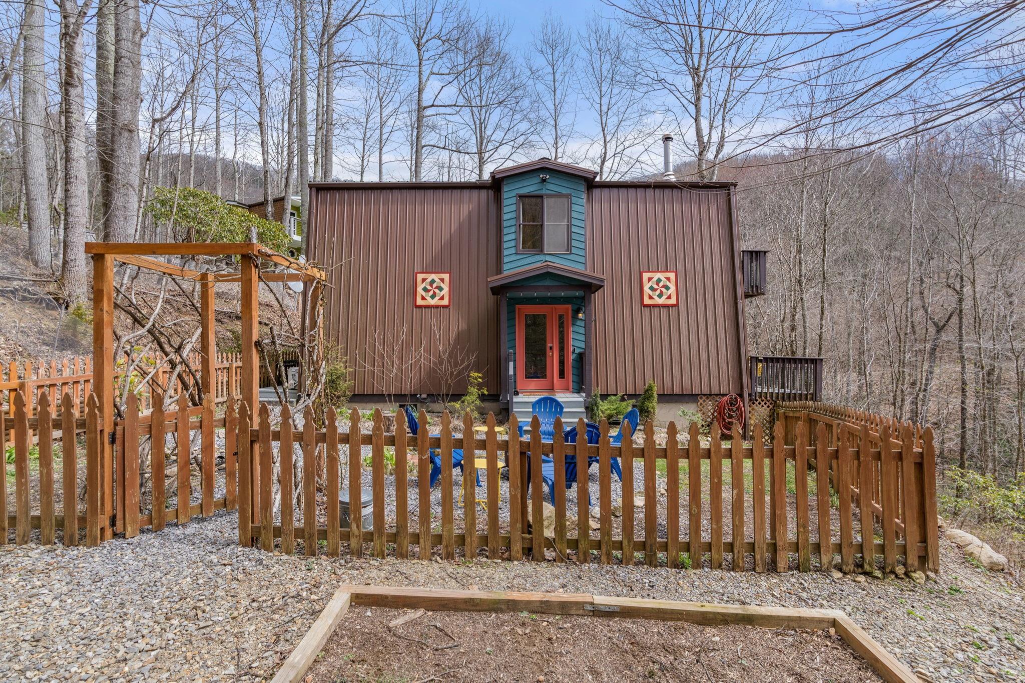 48 Chalet Place Maggie Valley NC 28751