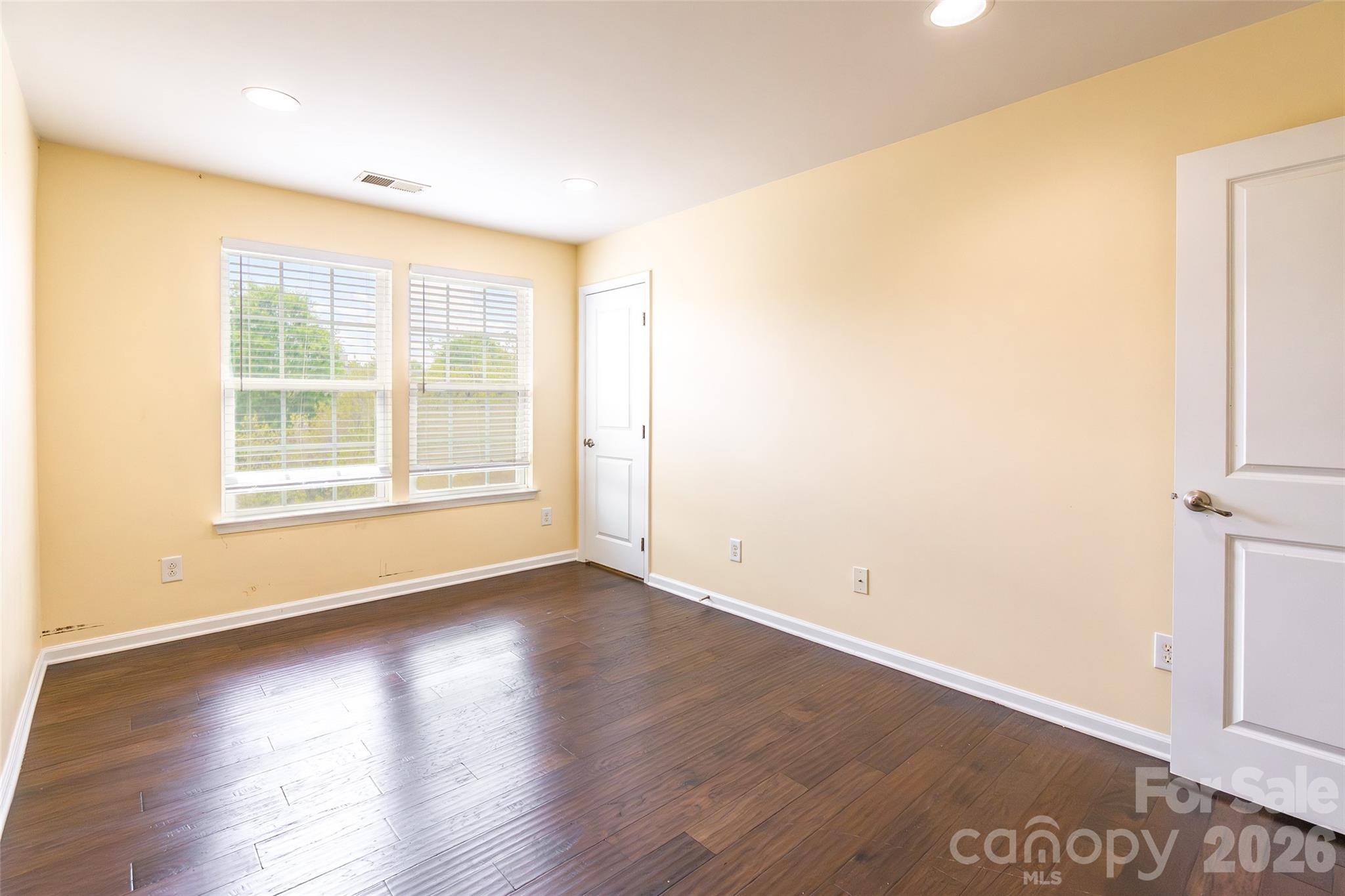 9622 Springholm Drive Charlotte NC 28278