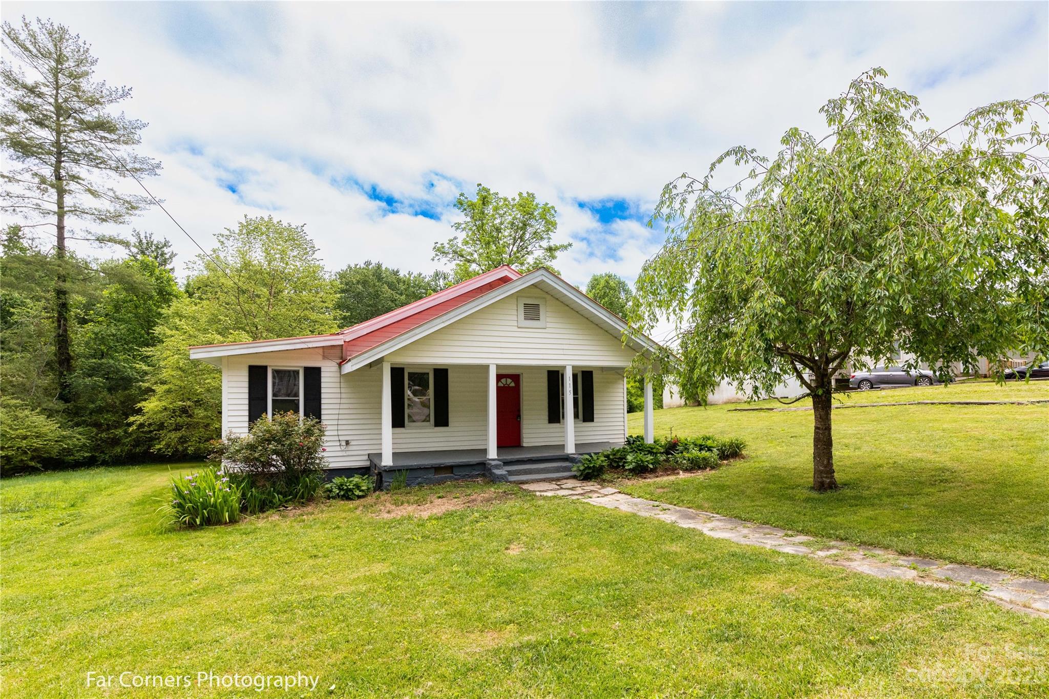 115 Mcminn Avenue Brevard NC 28712