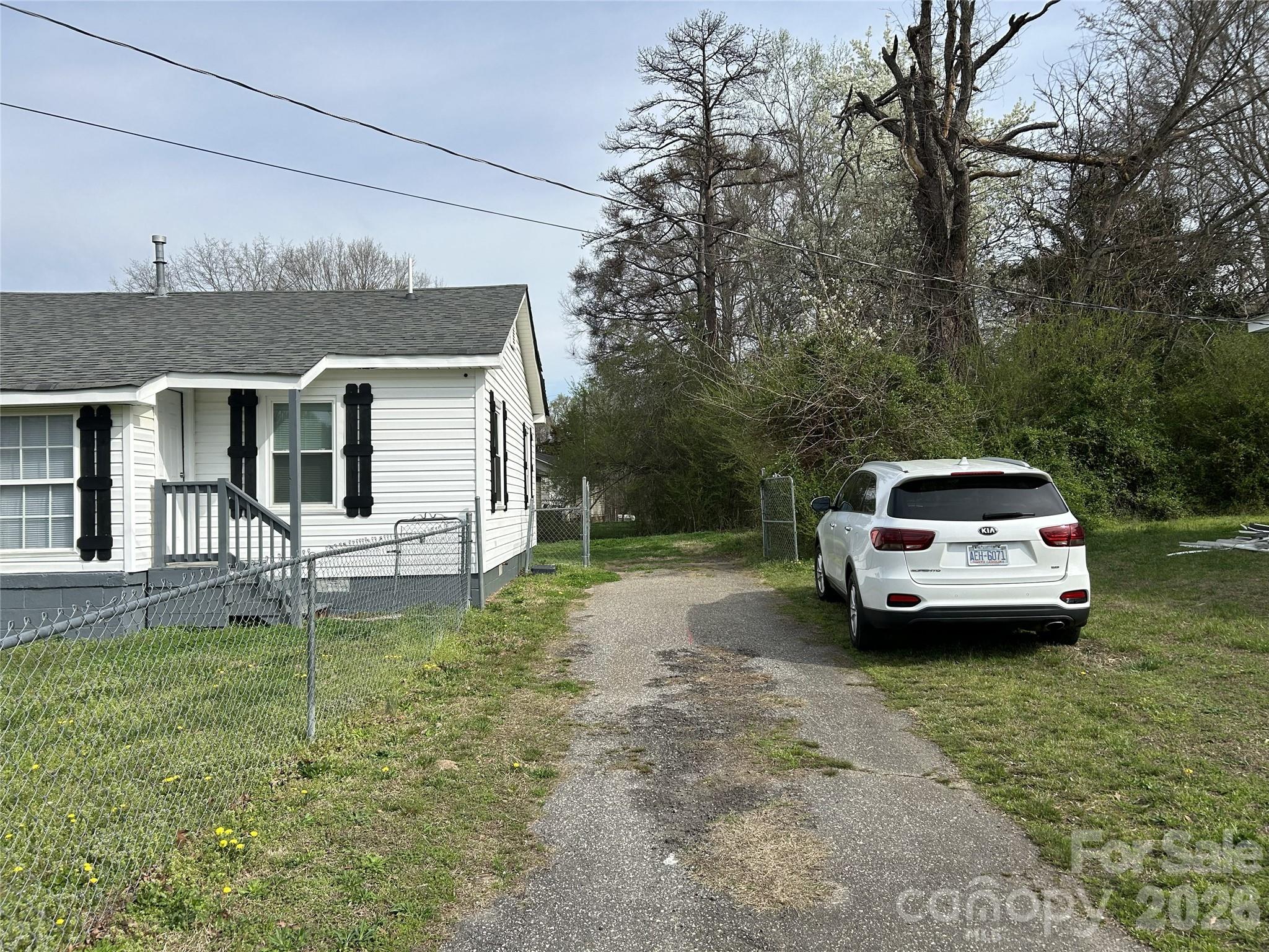 1716 Pope Avenue Gastonia NC 28052