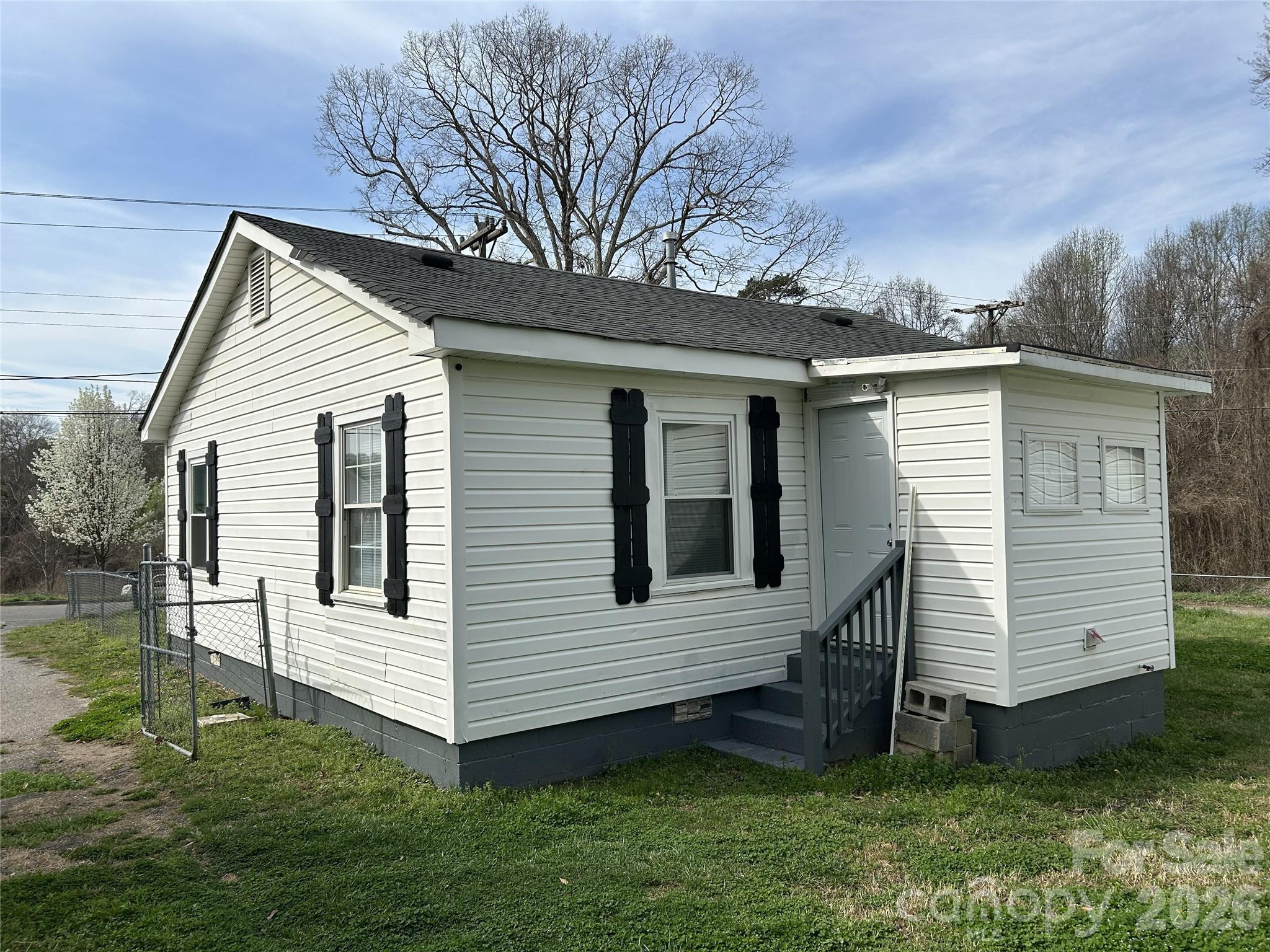 1716 Pope Avenue Gastonia NC 28052