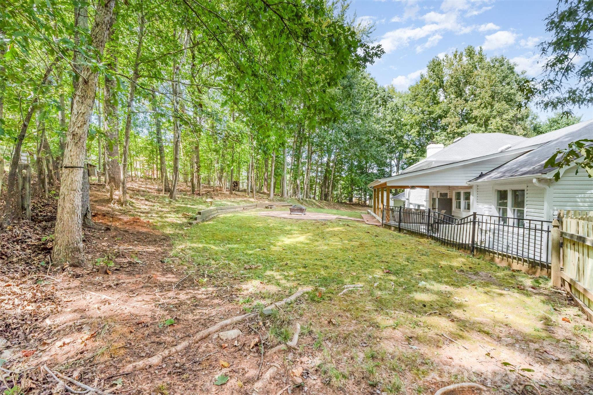 4501 Brookwood Road Charlotte NC 28215