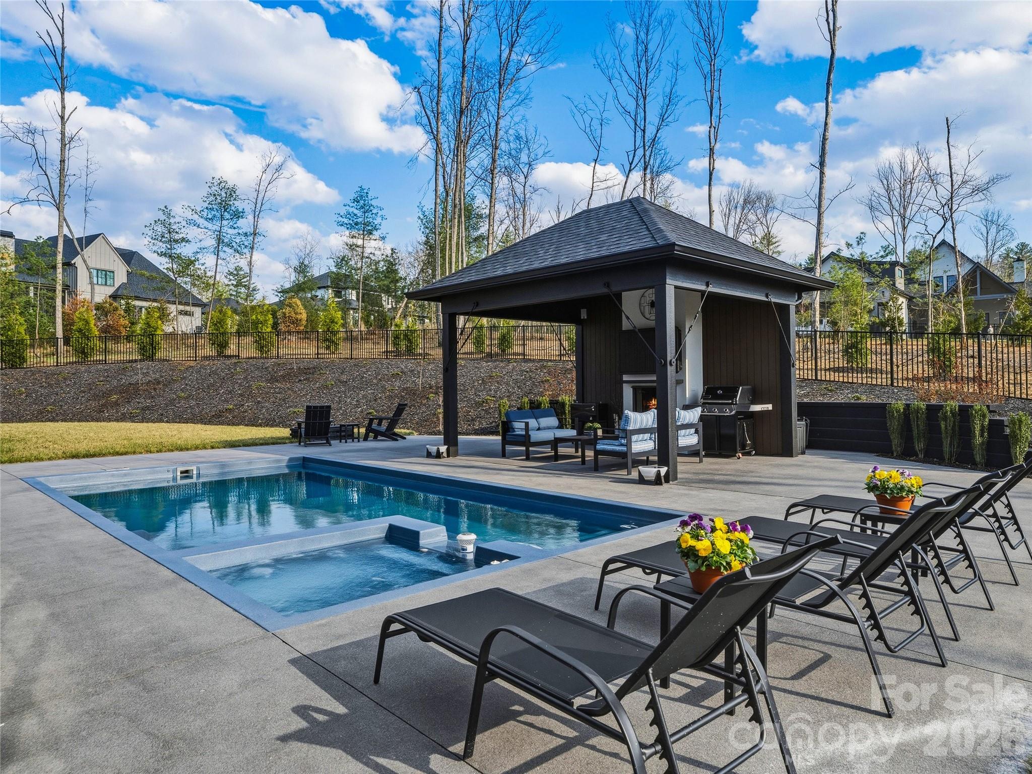 361 Belle Isle Way Asheville NC 28803