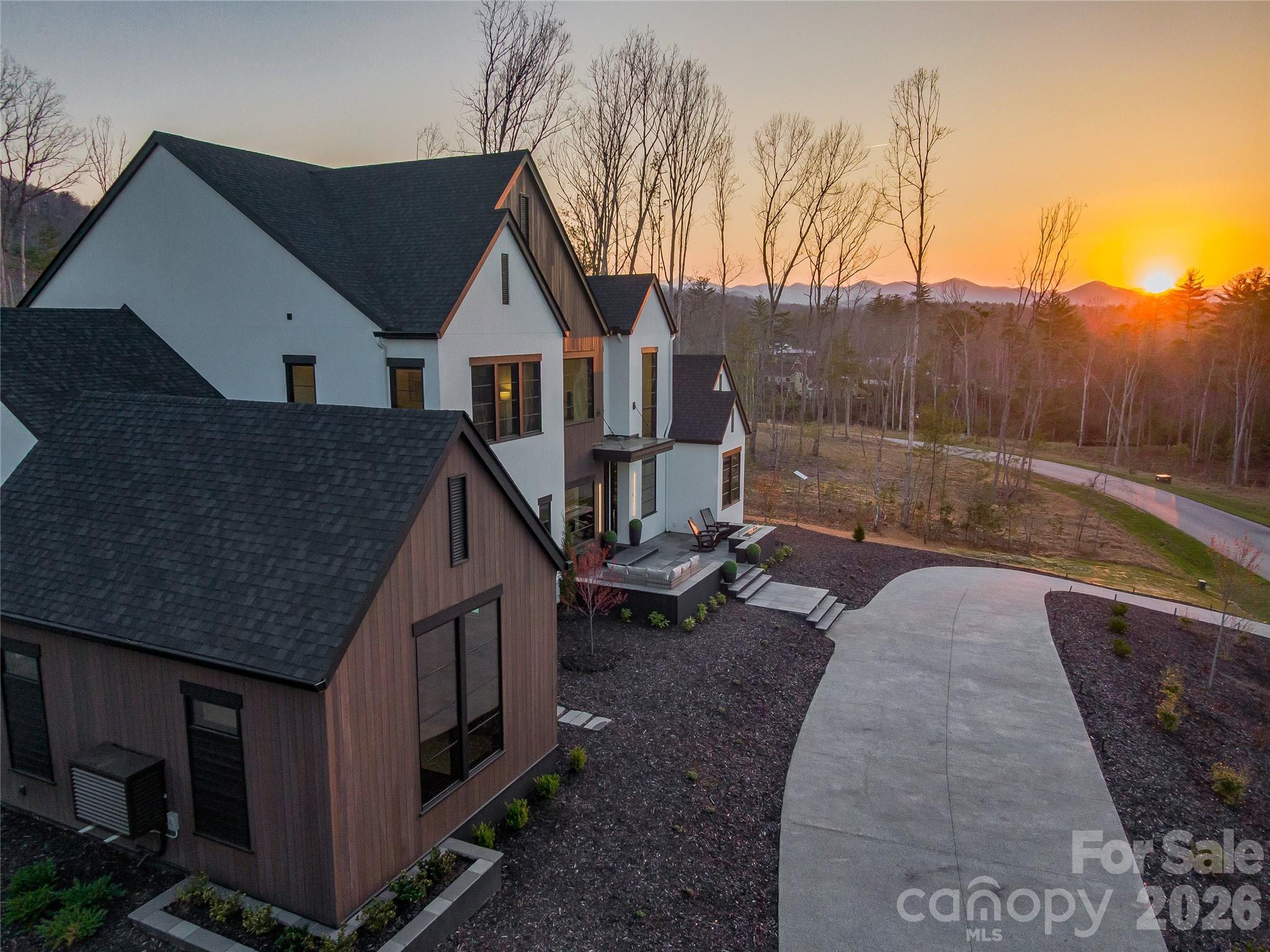 361 Belle Isle Way Asheville NC 28803