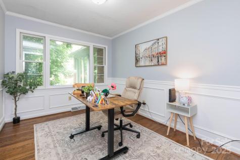 936 Toxaway Drive Hendersonville NC 28791