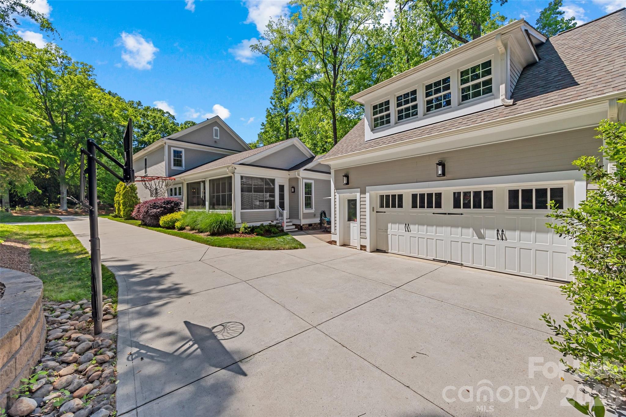 3013 Mountainbrook Road Charlotte NC 28210