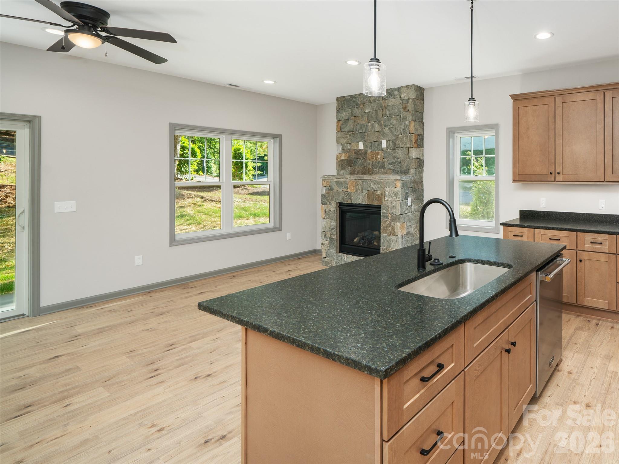 100 Red Twig Lane Burnsville NC 28704