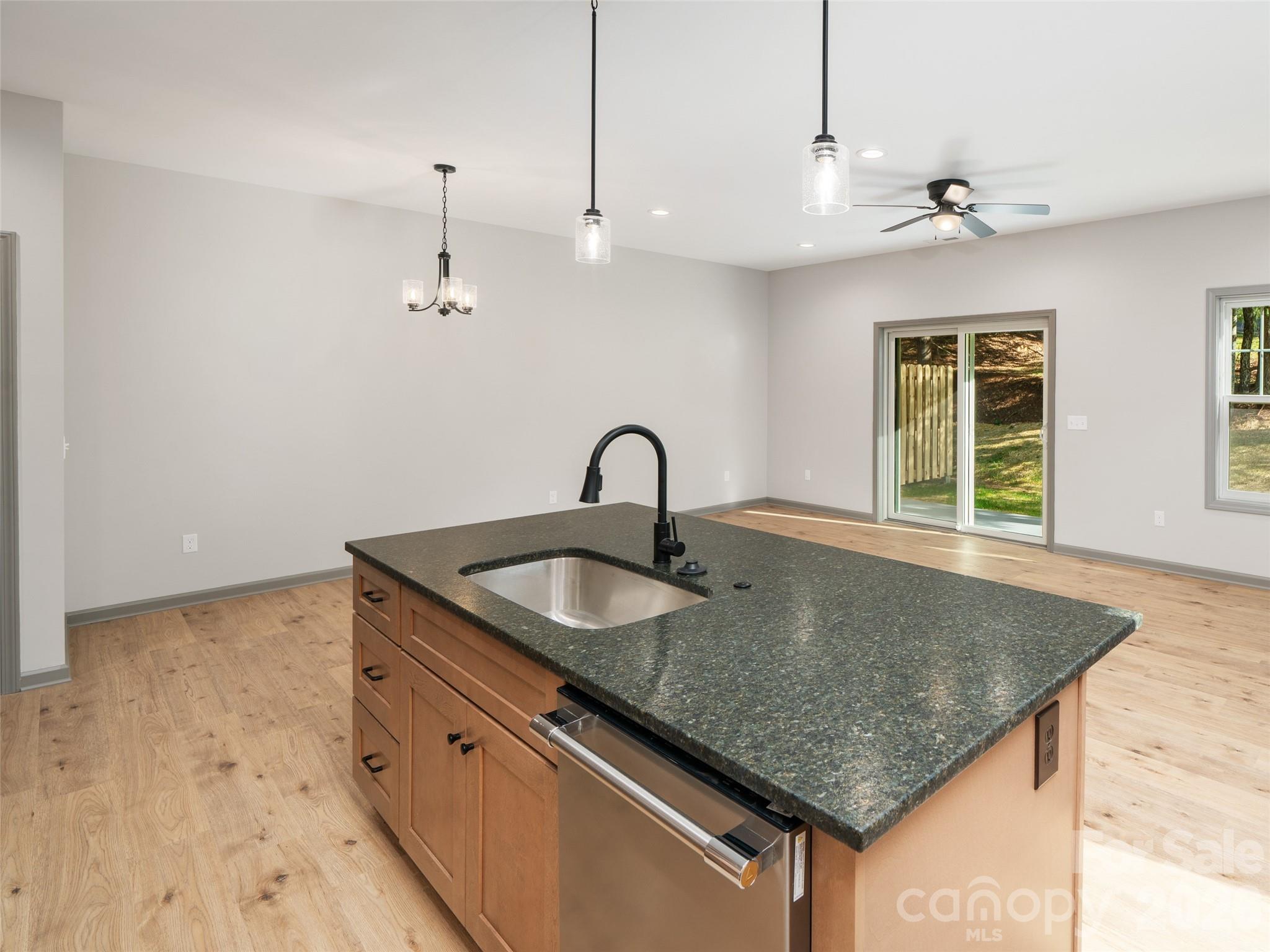 100 Red Twig Lane Burnsville NC 28704