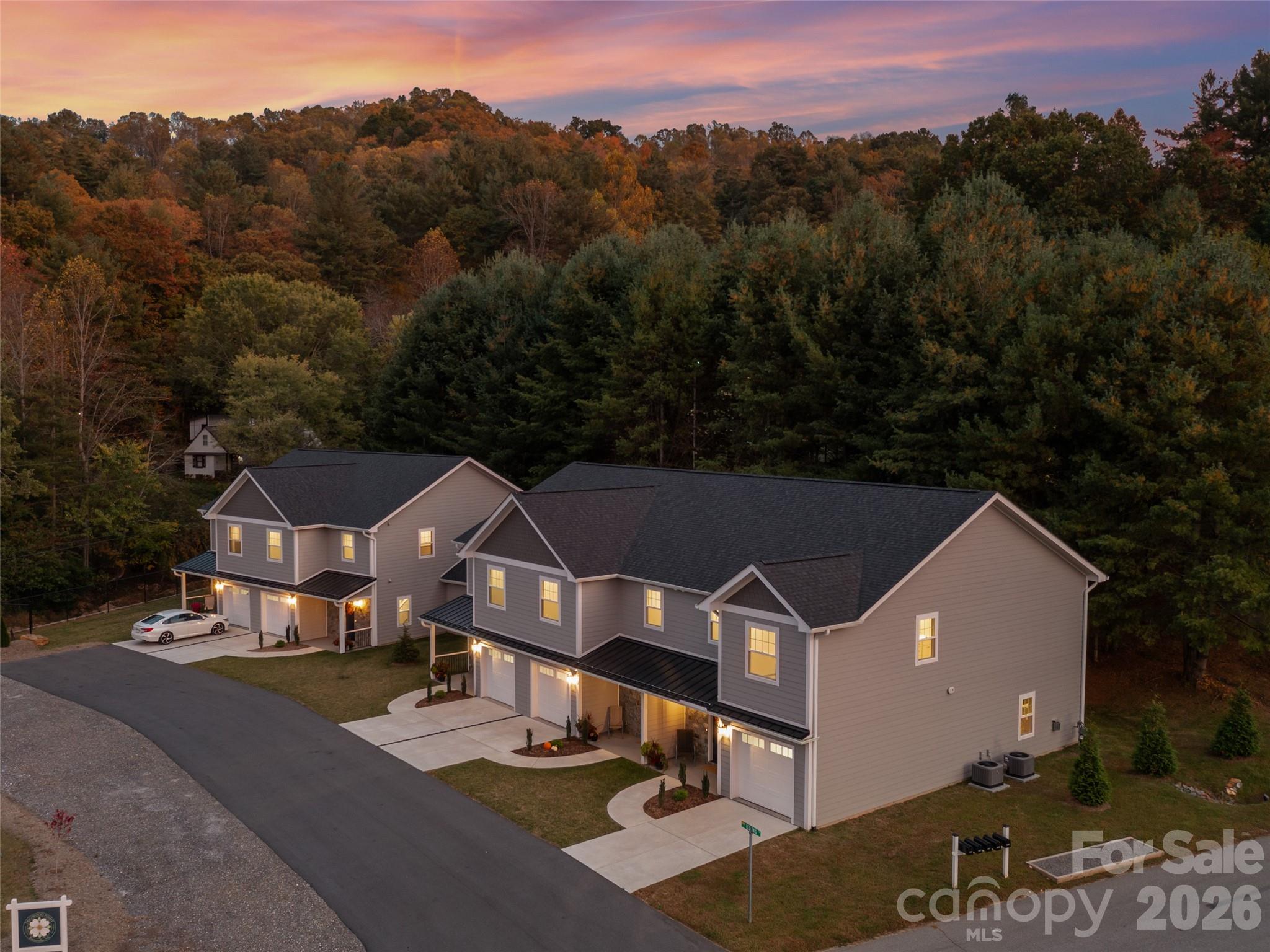 100 Red Twig Lane Burnsville NC 28704