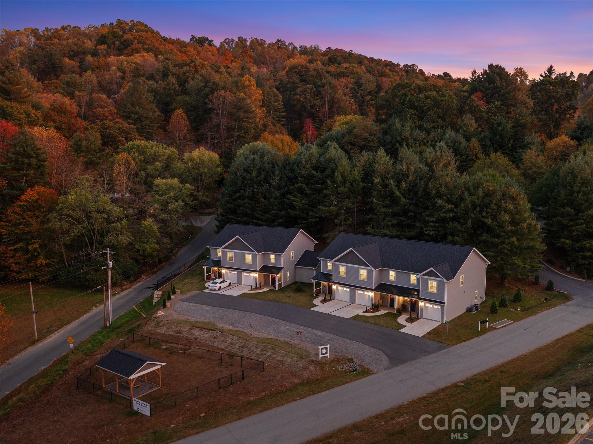 100 Red Twig Lane Burnsville NC 28704