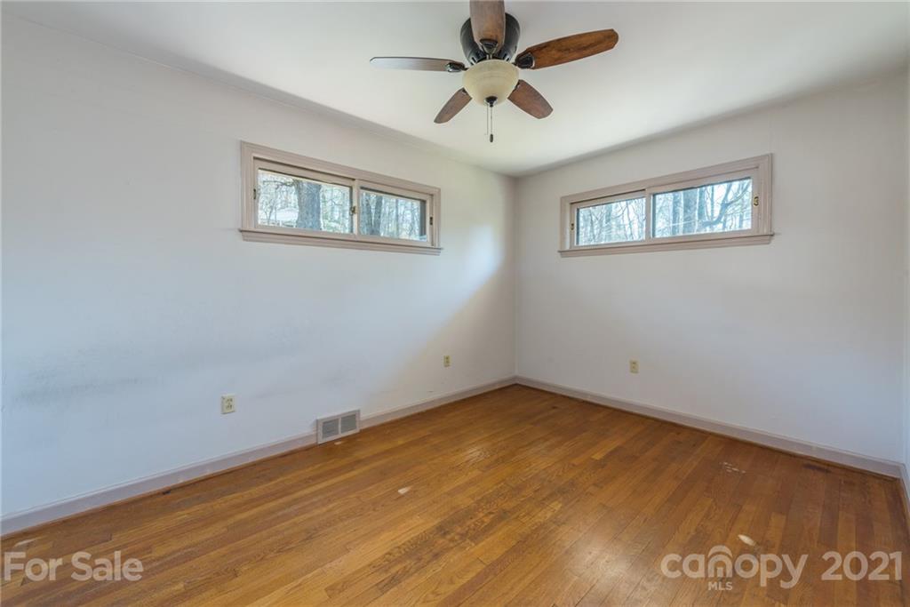 705 Holly Avenue Black Mountain NC 28711