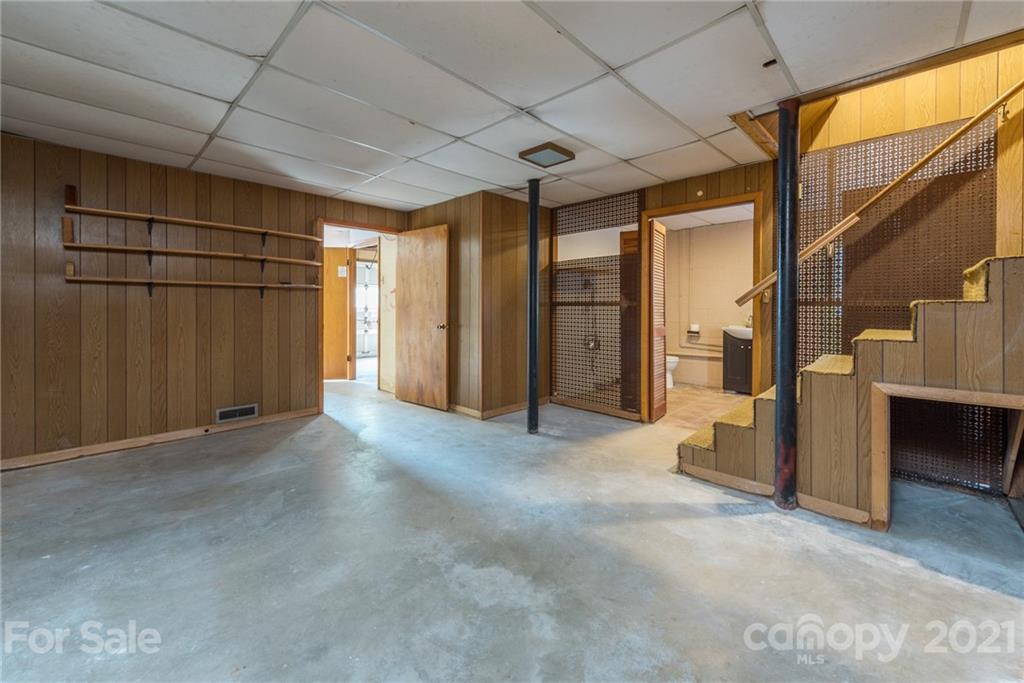 705 Holly Avenue Black Mountain NC 28711