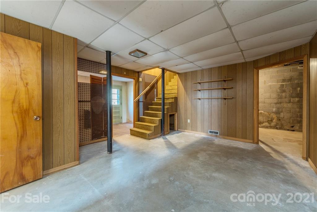 705 Holly Avenue Black Mountain NC 28711