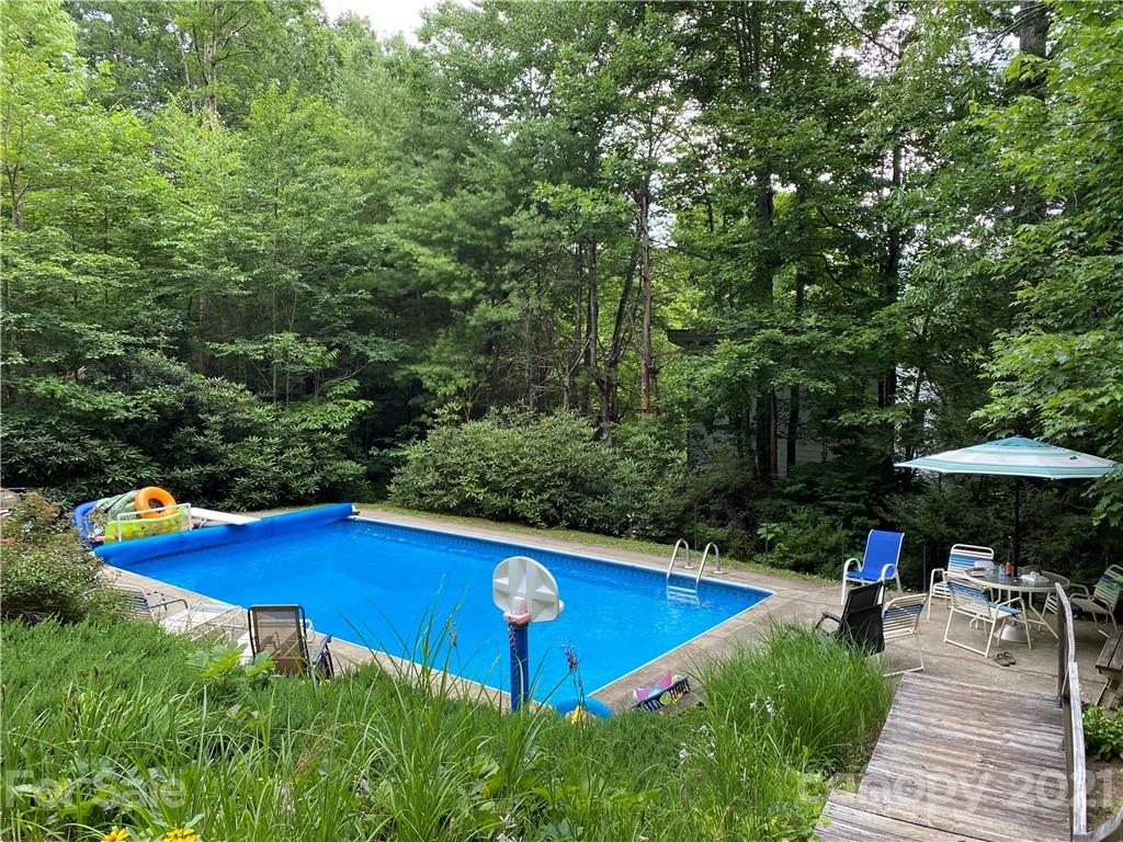 705 Holly Avenue Black Mountain NC 28711